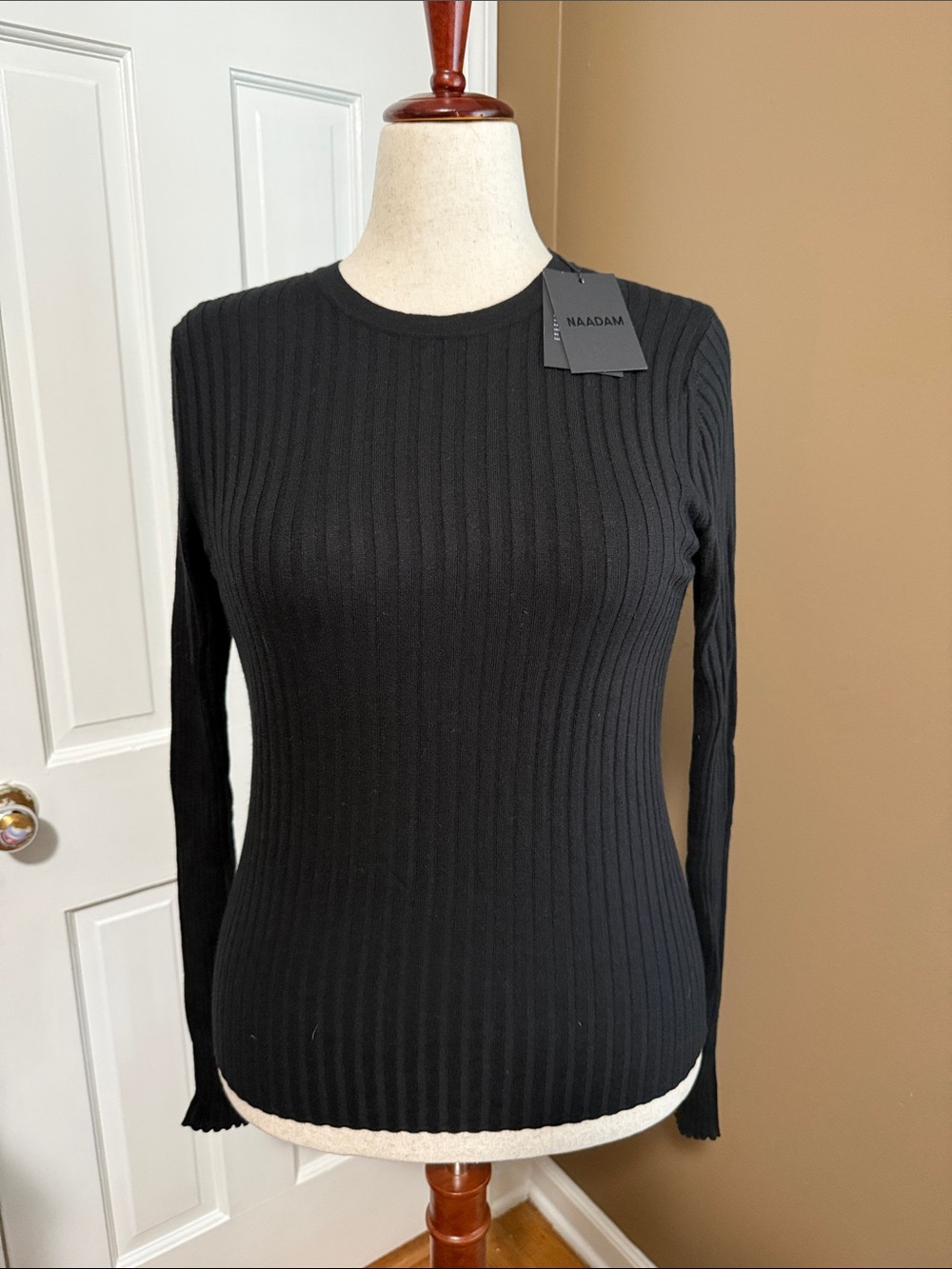 NAADAM Black Ribbed Long-Sleeve Lightweight Crewneck Sweater